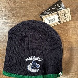 47 Brand Vancouver Black and Green Knit Beanie